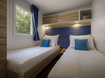 campsite-amarin-superior-relax-family-mobile-homes-bedroom