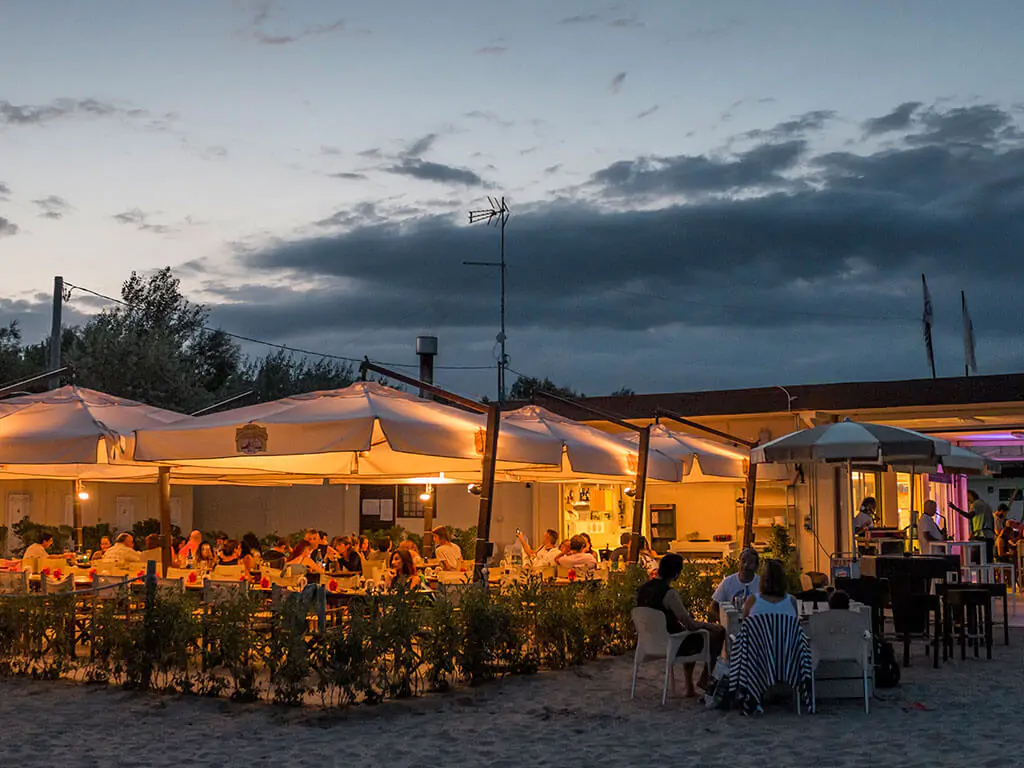 adriano-family-camping-village-restaurant-2
