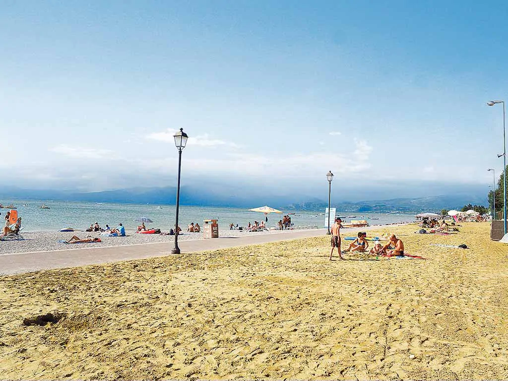 butterfly-camping-village-beach-2