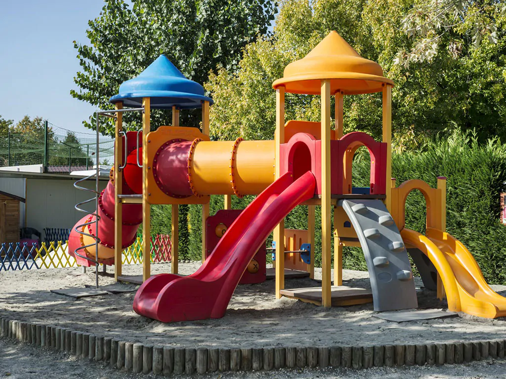 butterfly-camping-village-playground