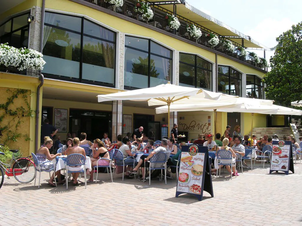 camping-bella-italia-restaurant