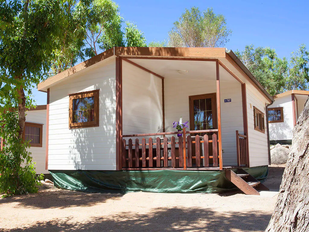 camping-capo-d-orso-mobile-home-baia-lux-exterior
