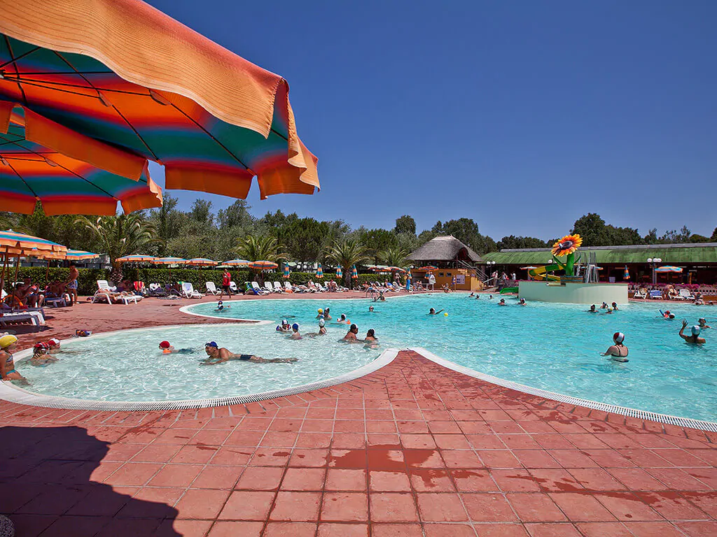 camping-free-time-pool-8