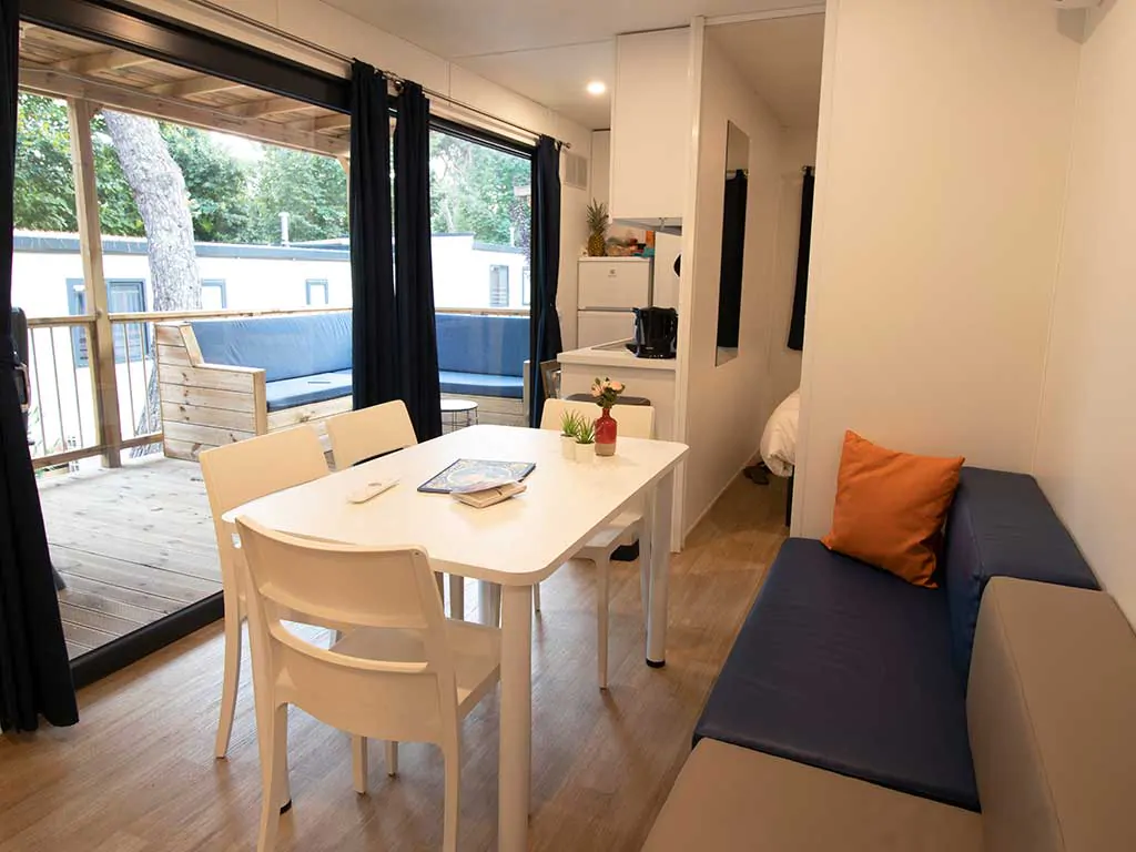 camping-i-pini-family-park-estivo-premium-mobile-homes-interior-iii