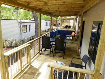 camping-i-pini-family-park-estivo-premium-mobile-homes-terrace-i