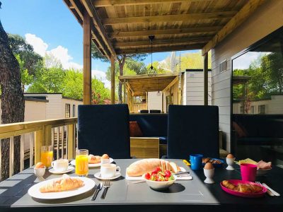 camping-i-pini-family-park-estivo-premium-mobile-homes-terrace-ii
