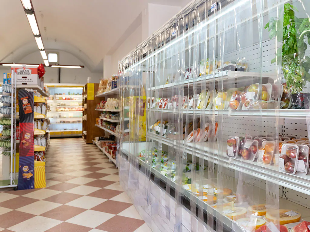 camping-internazionale-manacore-supermarket