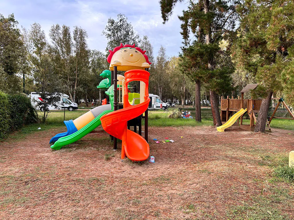camping-iscrixedda-playground