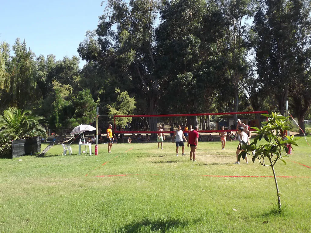 camping-iscrixedda-vollyball