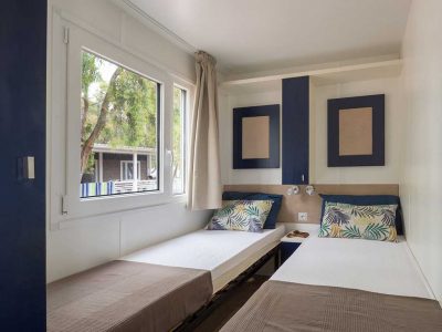 camping-isuledda-mobile-homes-baia-elite-bedroom-i