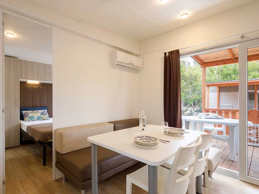 camping-isuledda-mobile-homes-baia-sardinia-interior
