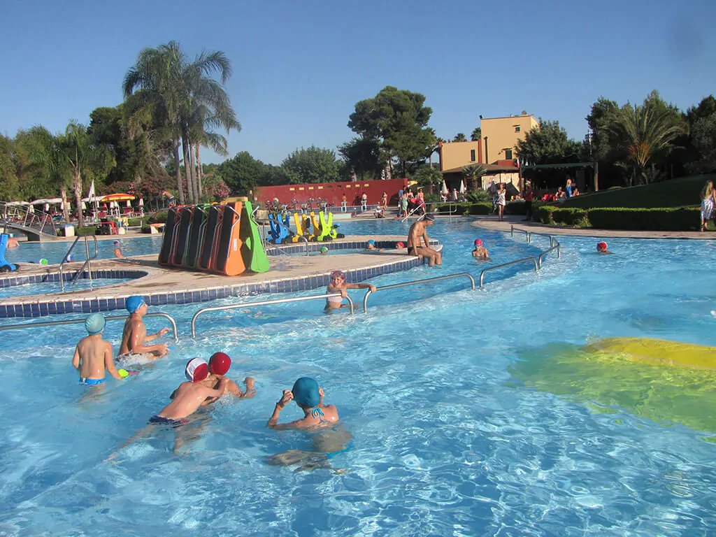 camping-la-masseria-pool-4