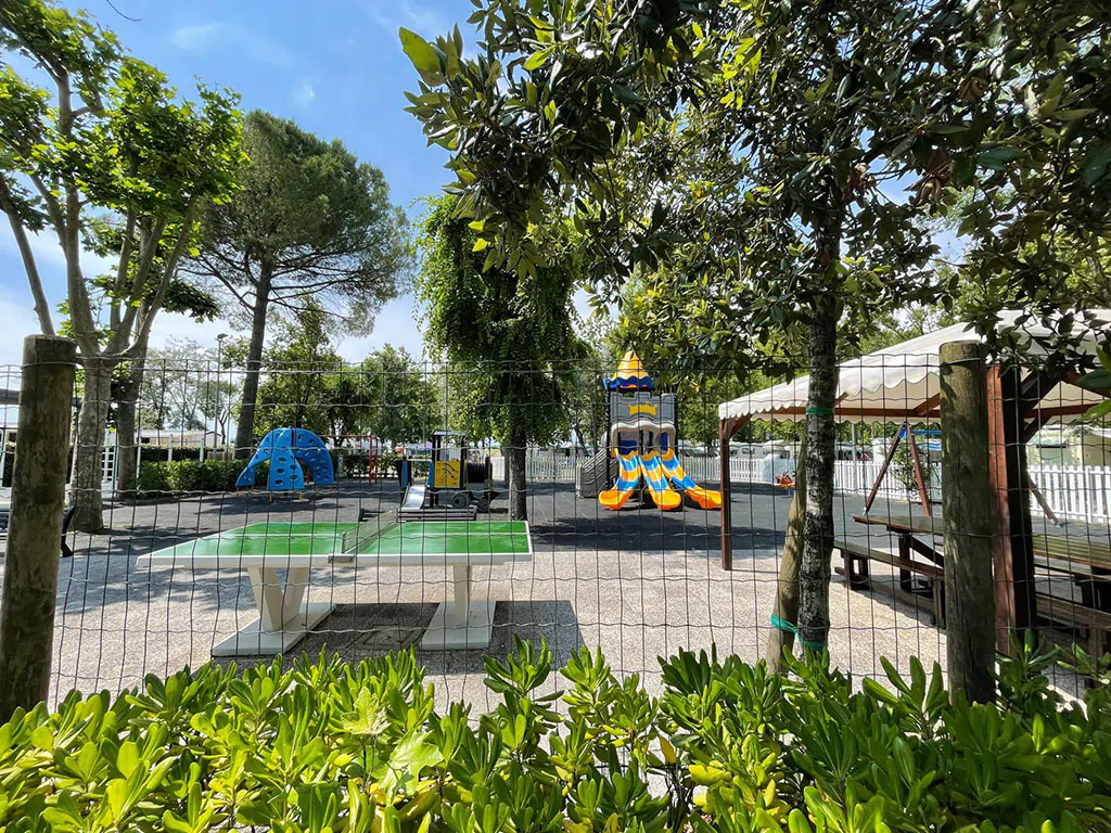 camping-laguna-village-playground-5