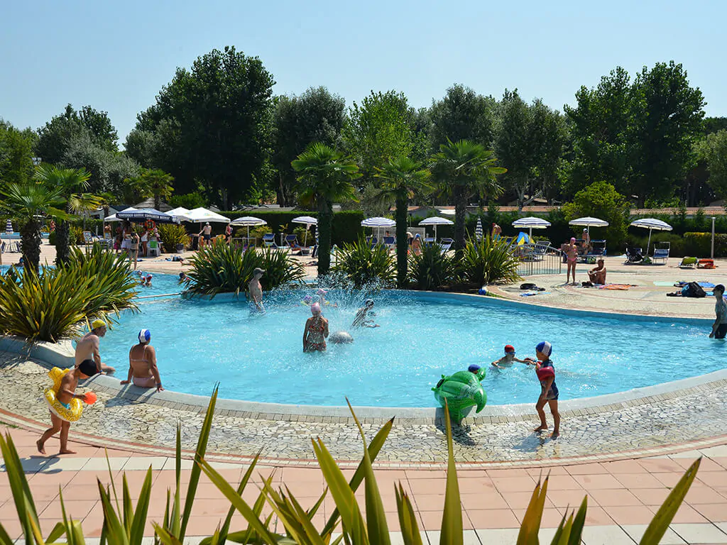camping-laguna-village-pool-4-2