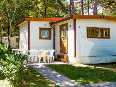 camping-mare-pineta-mobile-home-baia-lux-exterior