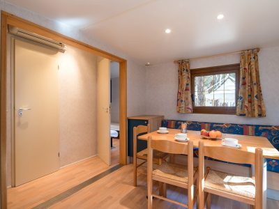 camping-mare-pineta-mobile-home-baia-lux-interior