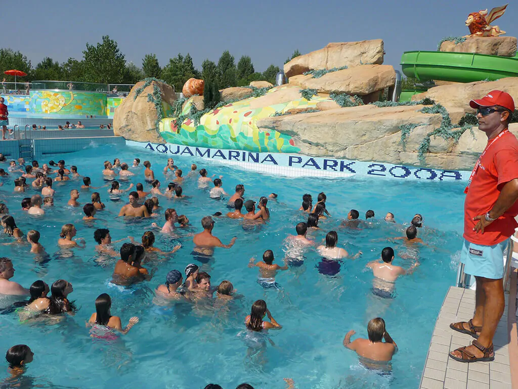 camping-marina-di-venezia-pool-2-2