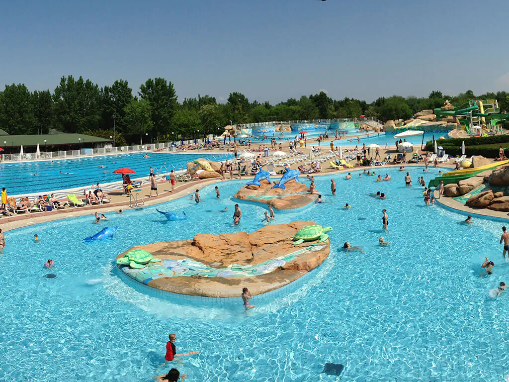 camping-marina-di-venezia-pool-4-2