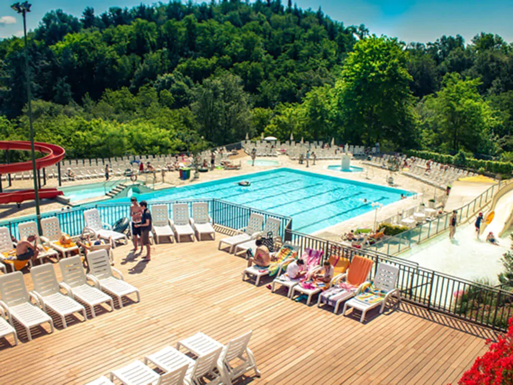 camping-norcenni-pool-8-3