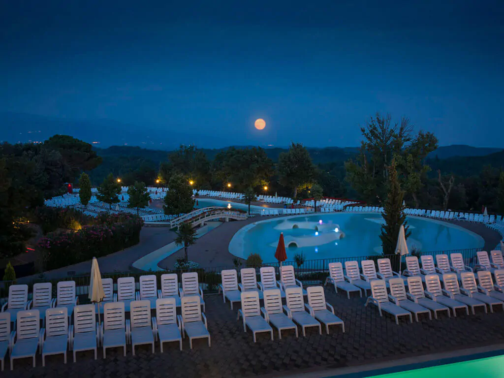 camping-norcenni-pool-13