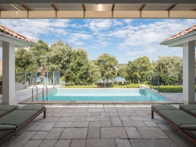 camping-resort-mon-perin-beach-front-exterior-pool