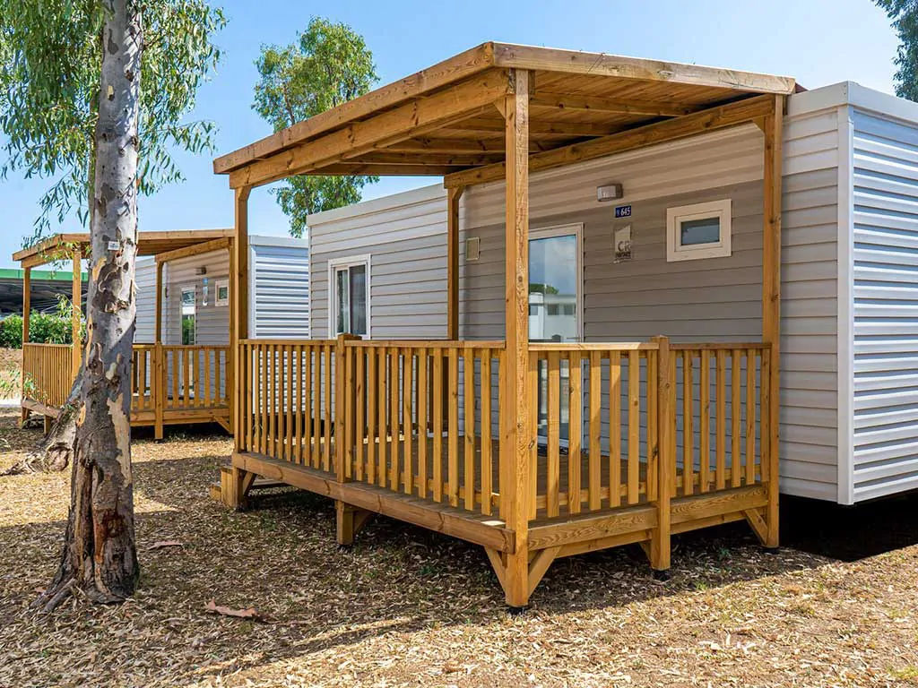 camping-roma-capitol-mobile-homes-baia-sardinia-exterior