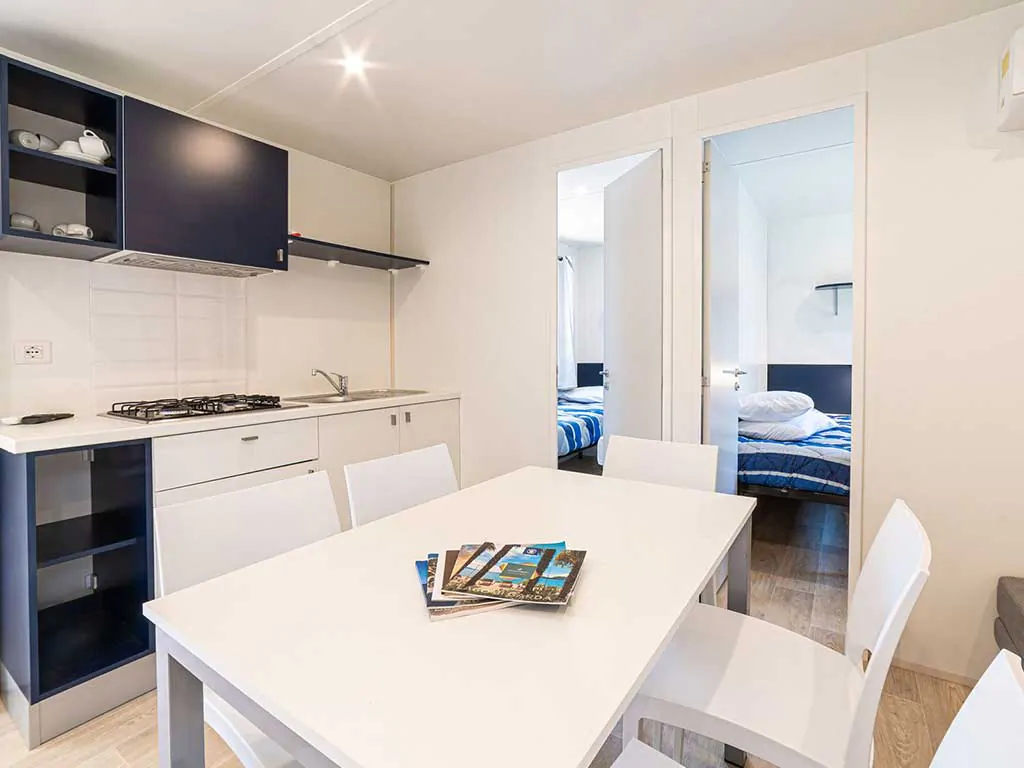 camping-roma-capitol-mobile-homes-baia-sardinia-interior