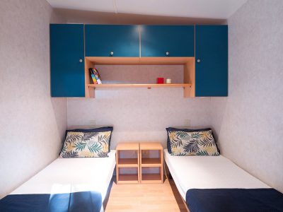 camping-village-baia-blu-la-tortuga-mobile-home-baia-lux-bedroom