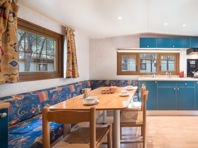 camping-village-baia-blu-la-tortuga-mobile-home-baia-lux-interior-3