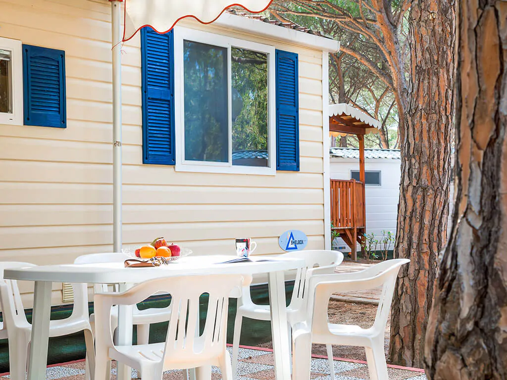 camping-village-baia-blu-la-tortuga-mobile-home-blu-romantic-exterior