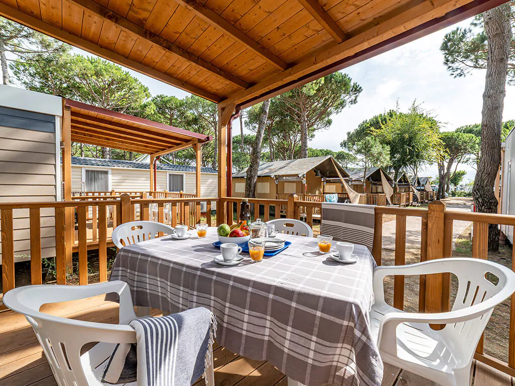 camping-village-cavallino-mobile-home-baia-revolution-terrace