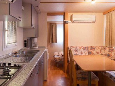 campsite-isuledda-blu-romantic