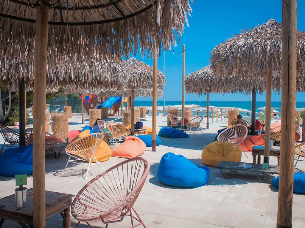 centro-vacanze-villaggio-san-francesco-sitting-area