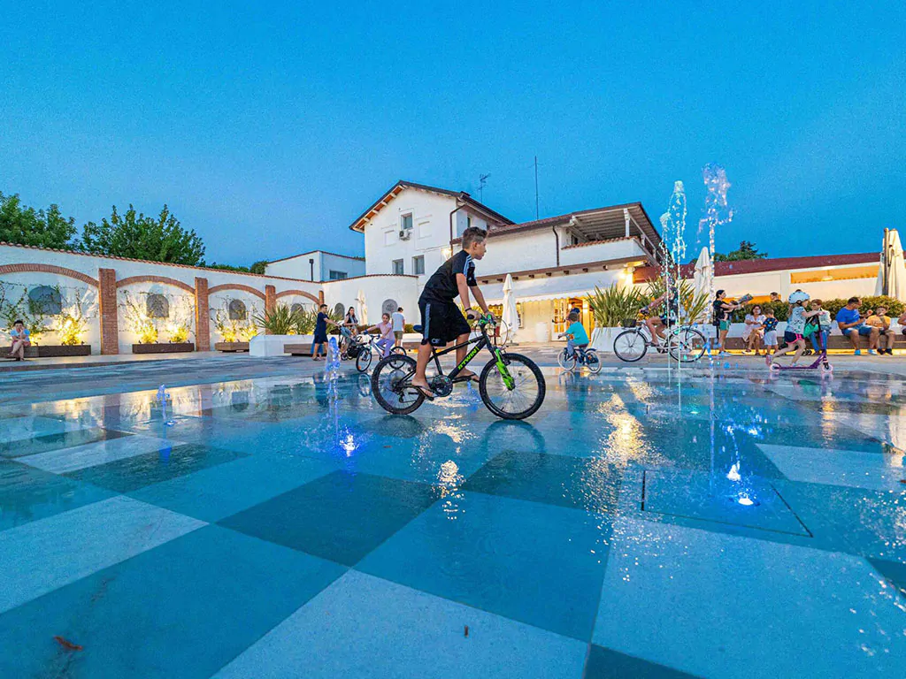 centro-vacanze-villaggio-san-francesco-water-bike
