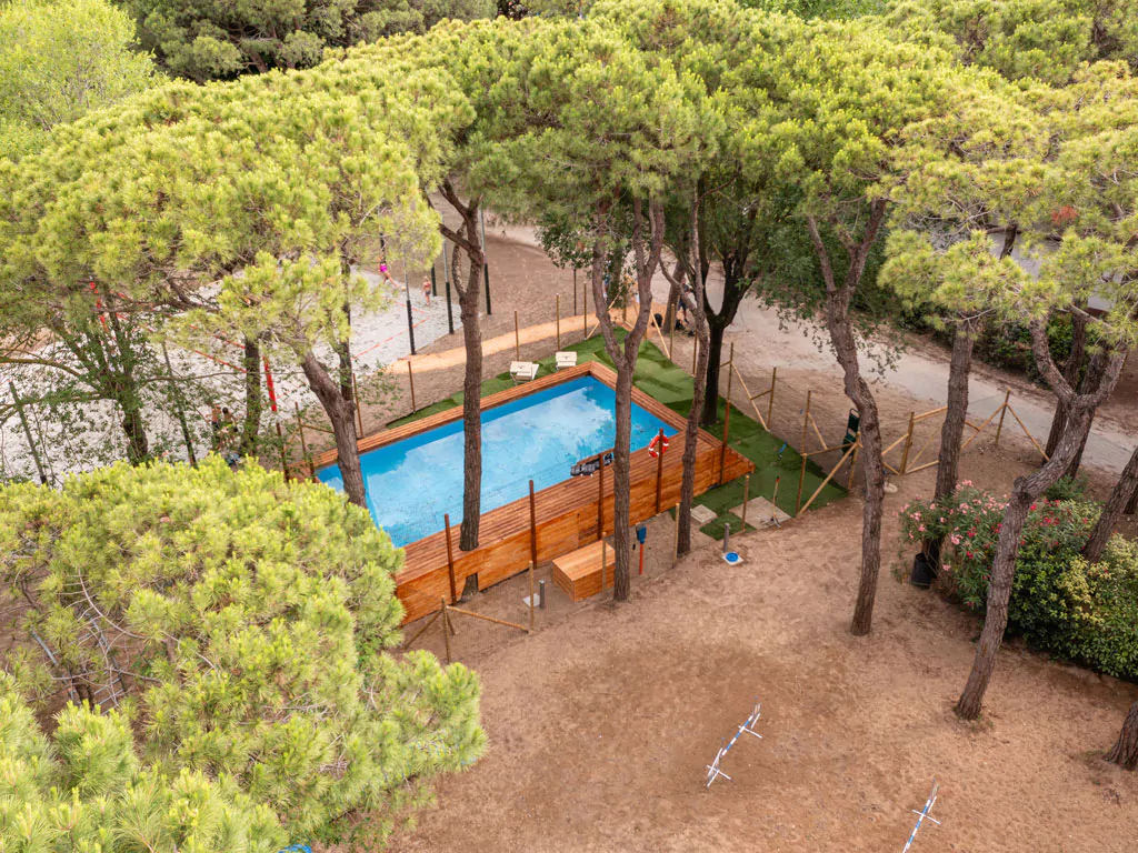 dog-friendly-exterior-pool-birds-eye-ii