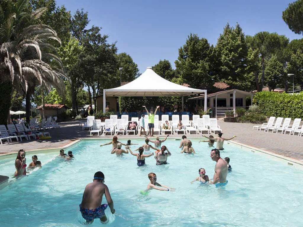 i-pini-family-pool