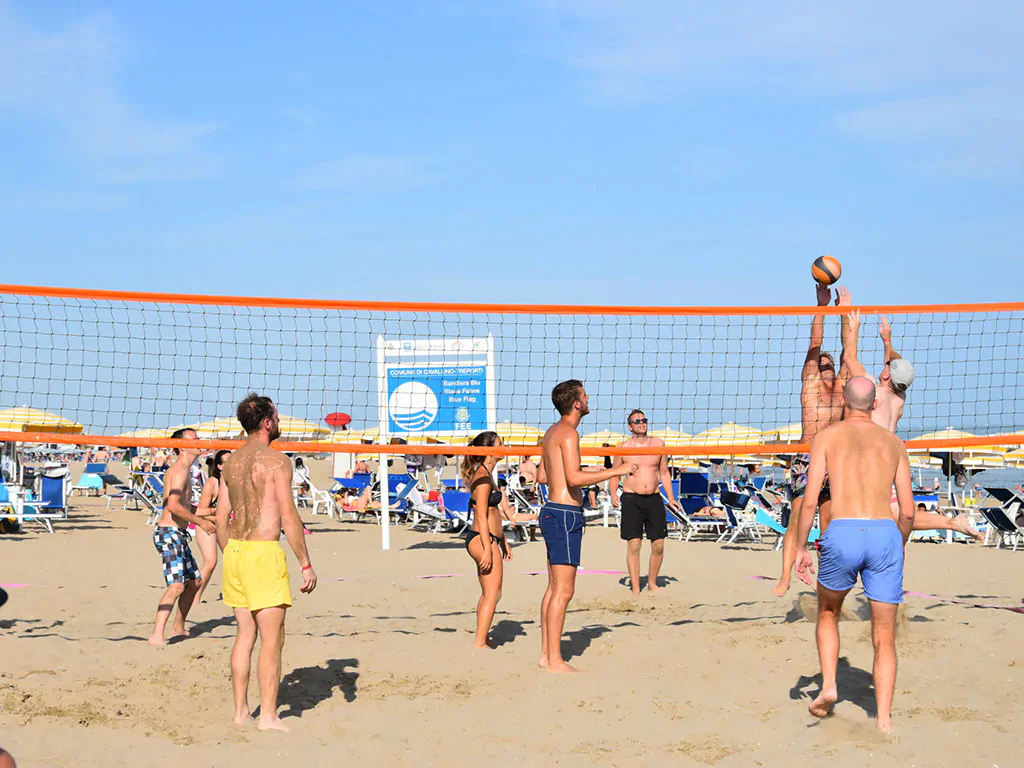 italy-camping-village-beach-volley