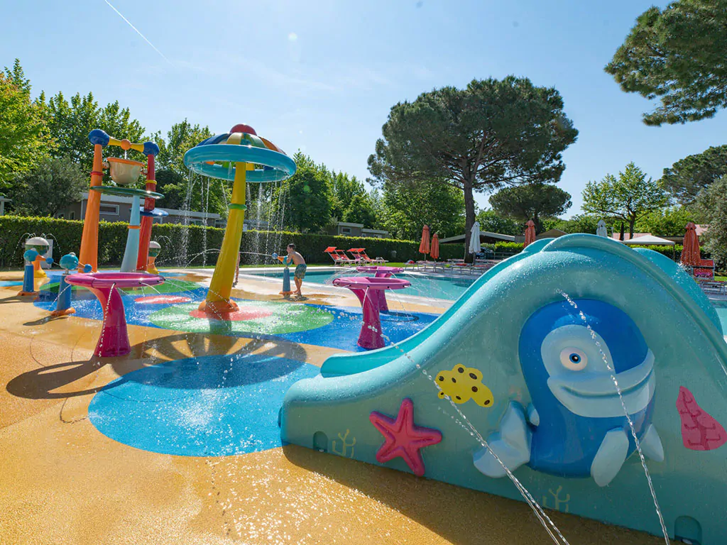 italy-camping-village-water-playground
