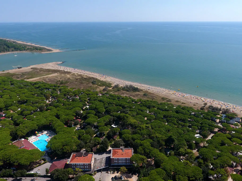 jesolo-mare-familiy-village-overview-of-campsite-i