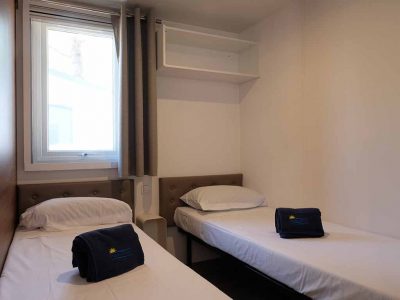 mobile-home-happy-premium-suite-bedroom-6-2