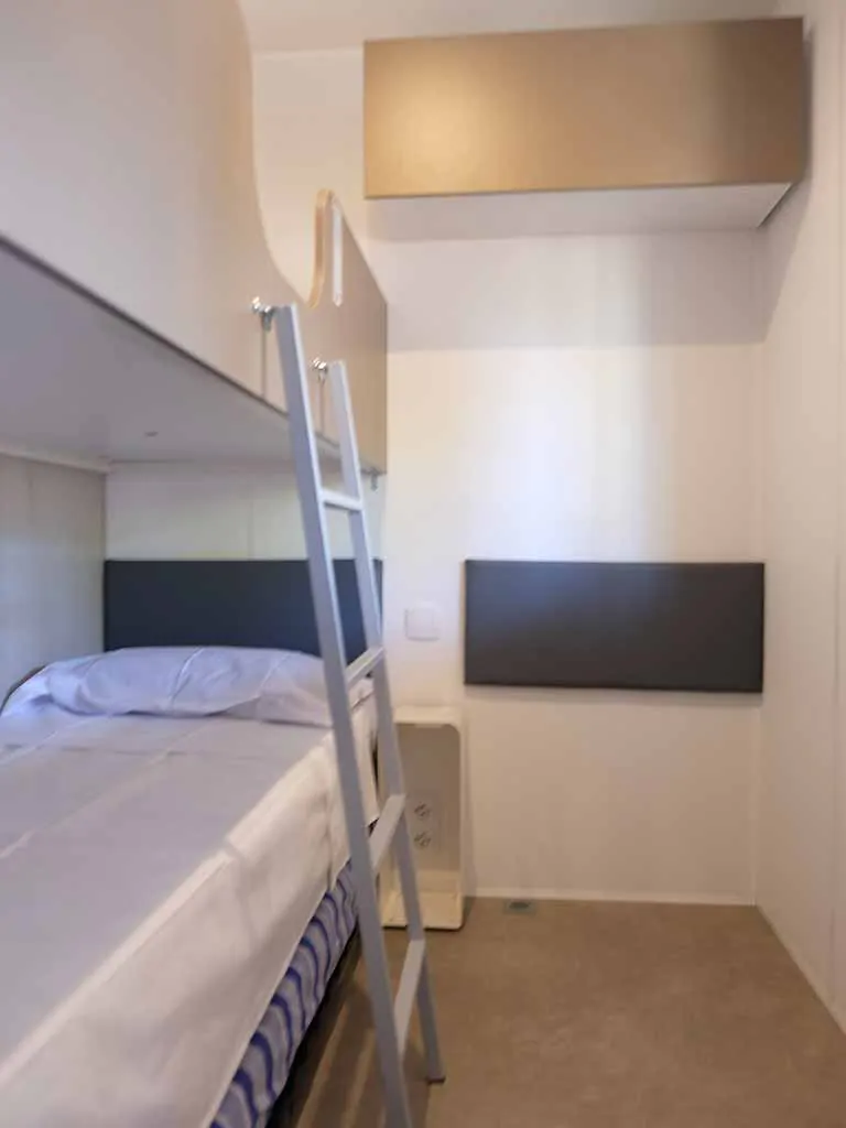 mobile-home-happy-standard-extra-bedroom-5
