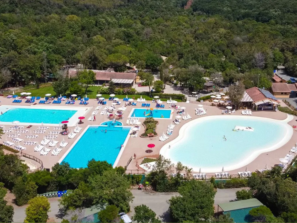 montescudaio-village-outdoor-pool-i