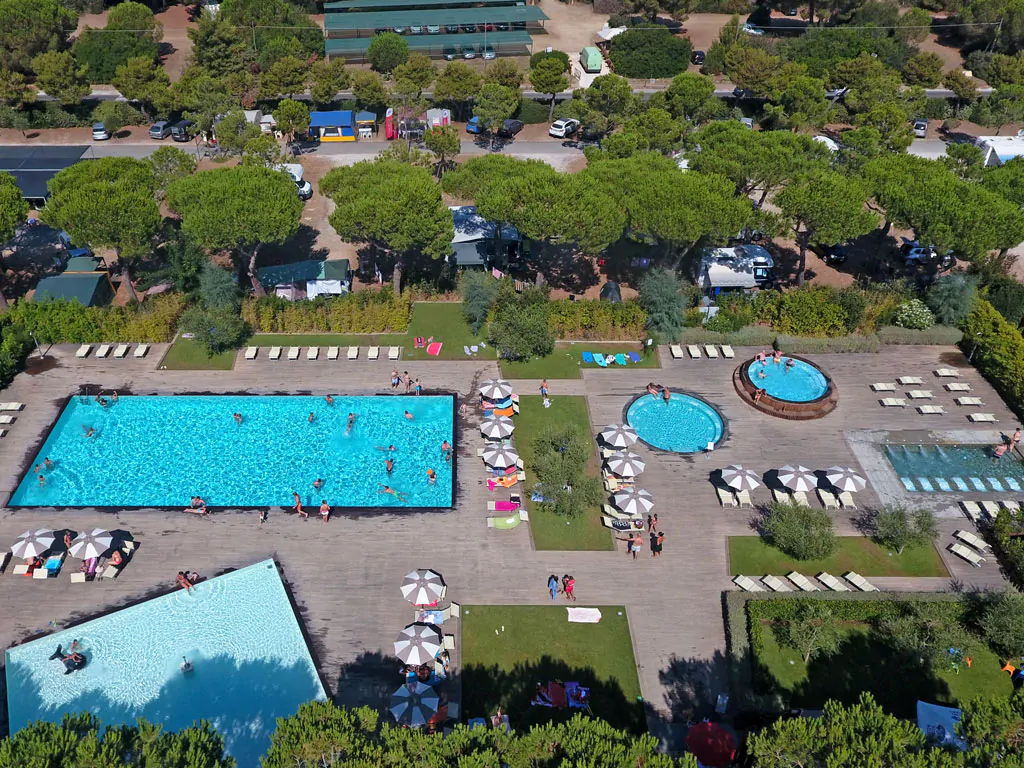 orbitello-family-camping-village-swimming-pools