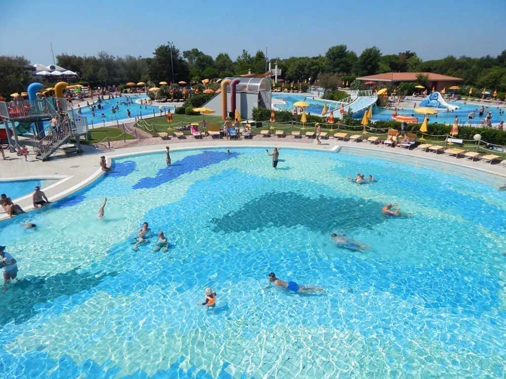 pra-delle-torri-pool