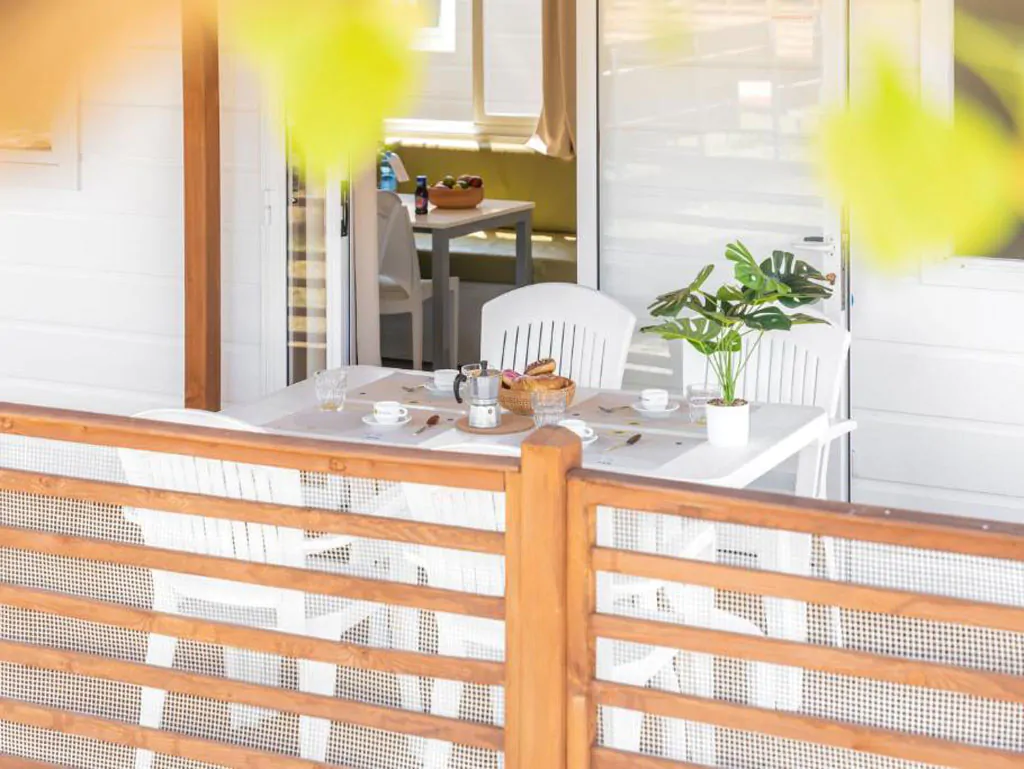 riccione-easy-camping-village-mobile-home-terrace-view