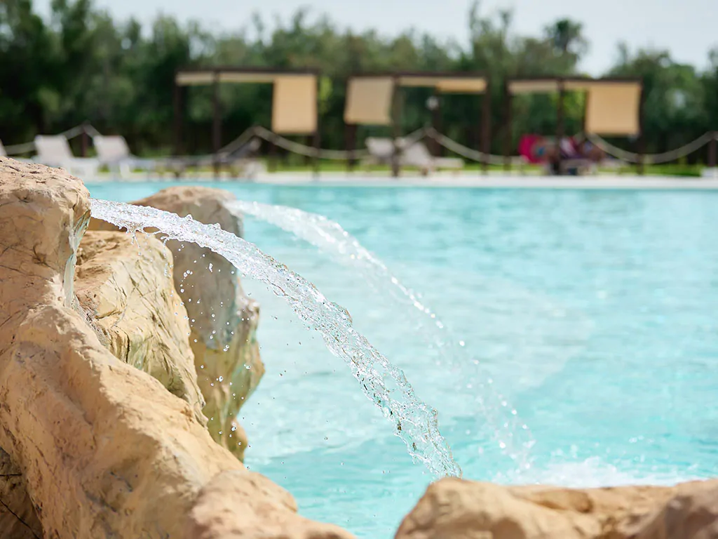 torre-rinalda-beach-camping-resort-rock-fountain