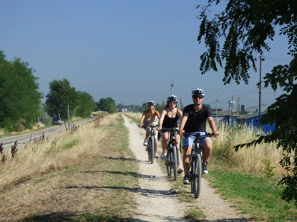 vigna-sul-mar-familiy-camping-village-bike-trail