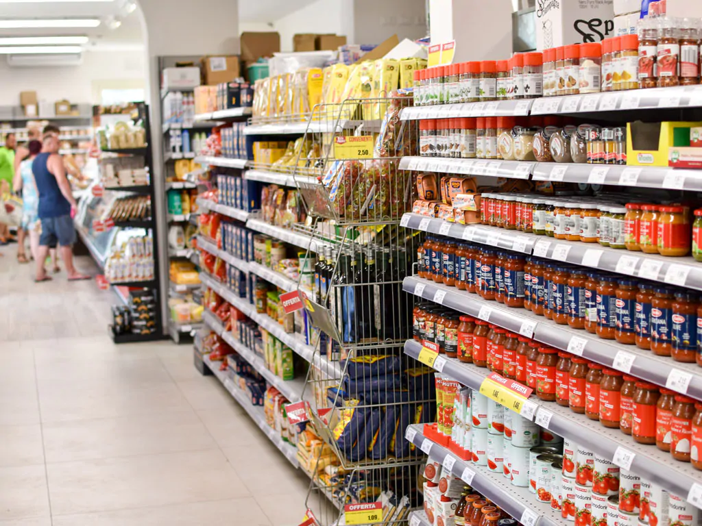 vigna-sul-mar-familiy-camping-village-supermarket-ii