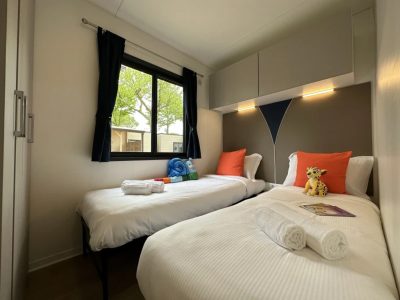 estivo-premium-interior-single-bed
