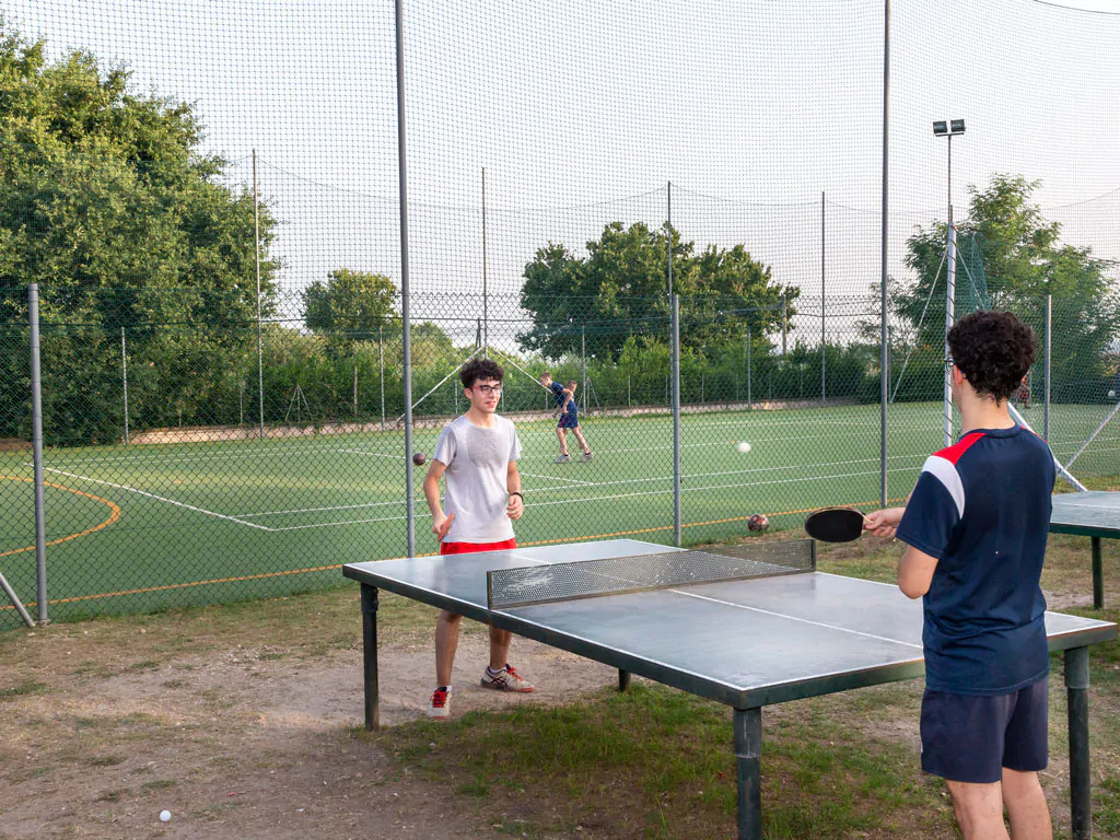 hu-i-pini-village-ping-pong
